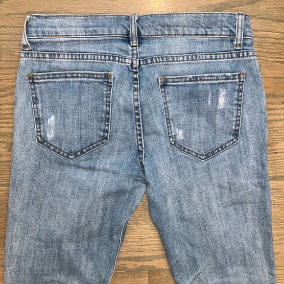 Edyson Soho Relaxed Boyfriend Distressed Jeans Womens size 27 - Picture 3 of 4